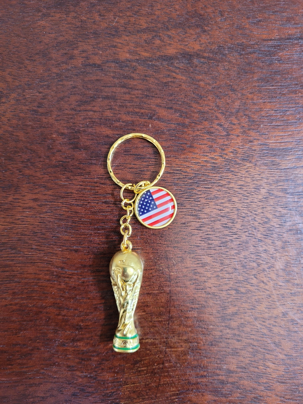 Brand New 2026 Fifa World Cup Trophy Keychain USA Flag